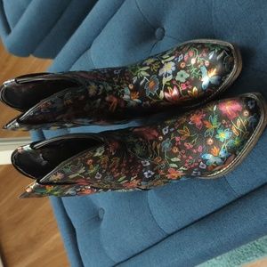 Women's Cowgirl boots